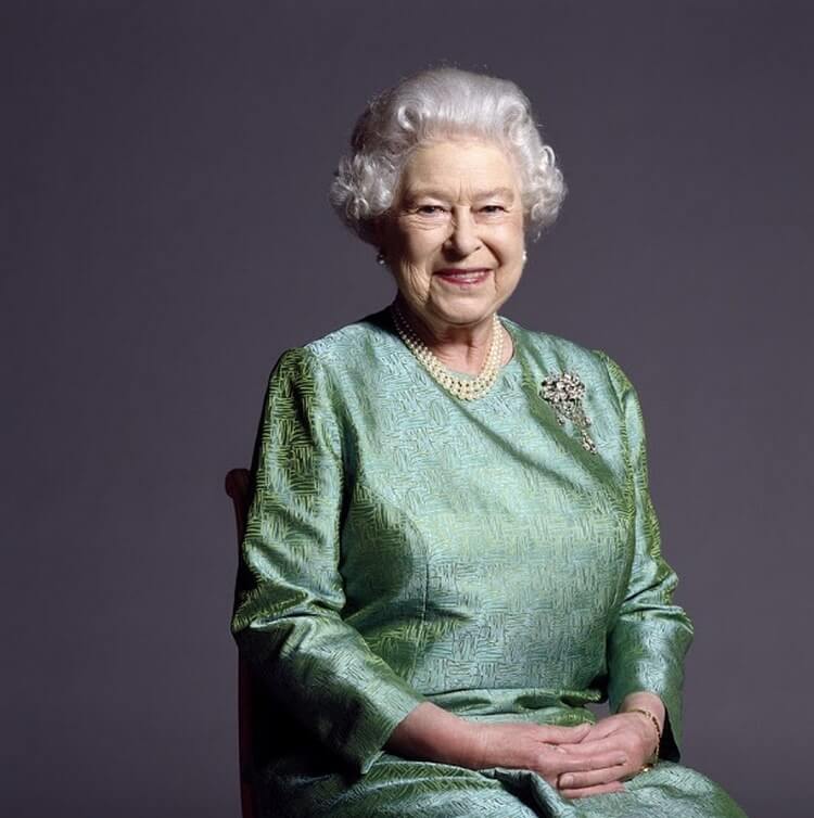 15 рідкісних фотографій з особистого архіву британських монархів