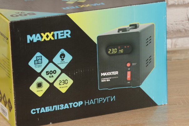 Maxxter MX-AVR-S500-01 – стабилизатор для дома