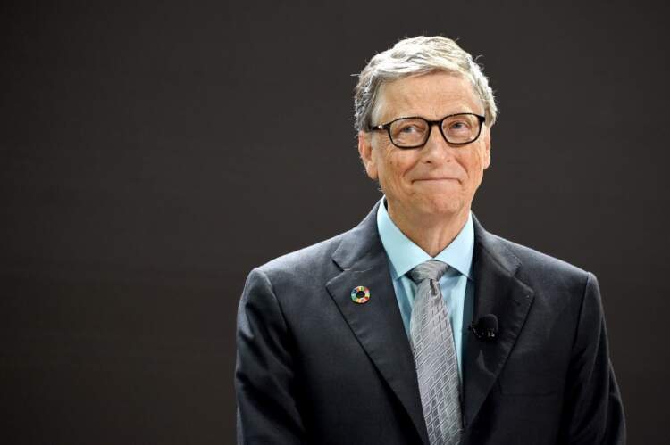 45567 Проблемы с законом и 50 книг в год: факты из жизни своенравного Билла Гейтса. 28 октября сооснователю Microsoft и гению индустрии, Биллу Гейтсу стукнуло 65 лет