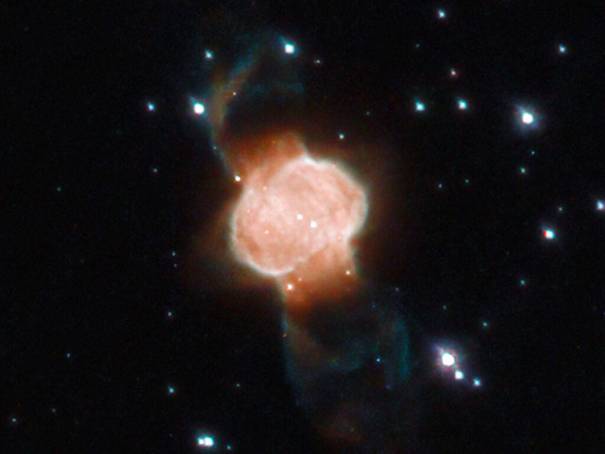 51750 Хаббл зафиксировал биполярную планетарную туманность в виде бабочки