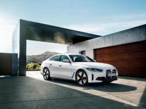 55256 BMW представила технические характеристики электромобилей серии BMW i4 (6 фото + видео)