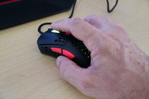 2E Gaming HyperSpeed Lite - игровая мышь с RGB-подсветкой