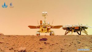 56698 Китайский марсоход Zhurong достиг сложной местности на Марсе
