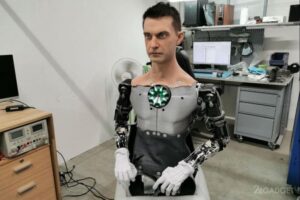 60278 В музеях и супермаркетах России будут работать человекообразные роботы (видео)