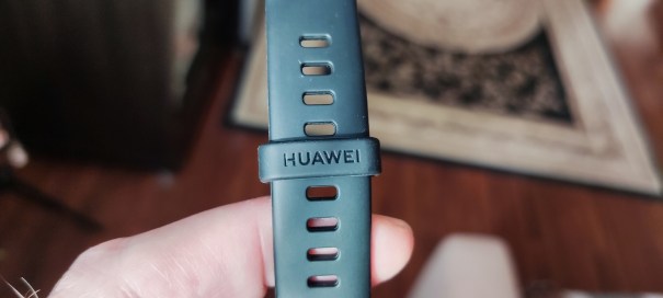 61921 Huawei Band 7 получил AMOLED-экран и режим AOD