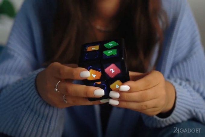 61864 WowCube - игровая консоль в виде интерактивного кубика Рубика (видео)
