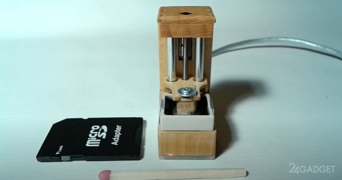 61994 Самый маленький в мире 3D-принтер (видео)
