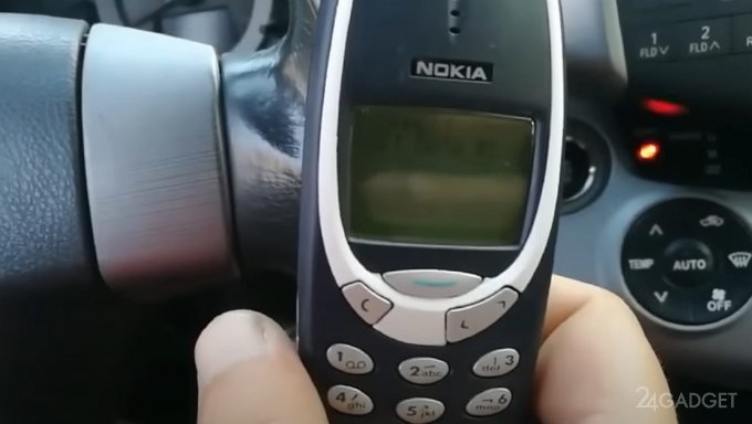62128 Автоугонщики научились похищать машины с помощью Nokia 3310 (2 видео)
