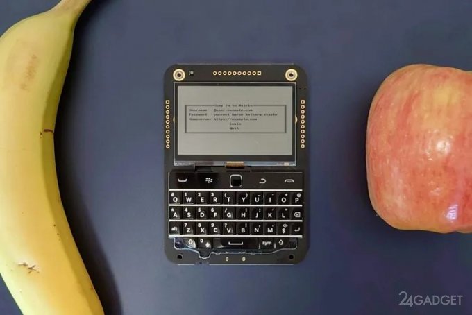 62176 Beepberry - карманный компьютер с клавиатурой за $79 (2 фото + 2 видео)