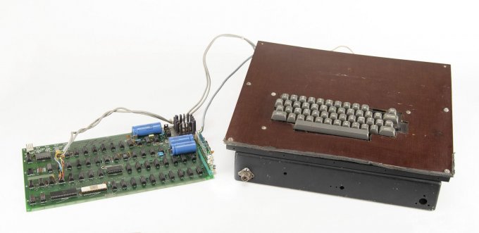 62340 На аукцион выставили компьютер Apple-1, с которого началась история компании