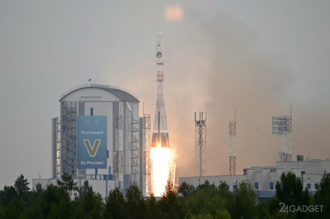 62360 Россия отправила «Луну-25» к спутнику Земли (2 фото + видео)